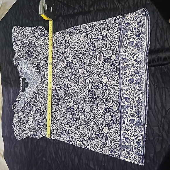 ★ 3 for $10 ★ TAHARI Blouse - Picture 3 of 5